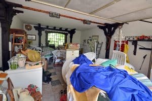 smistamento oggetti domestici